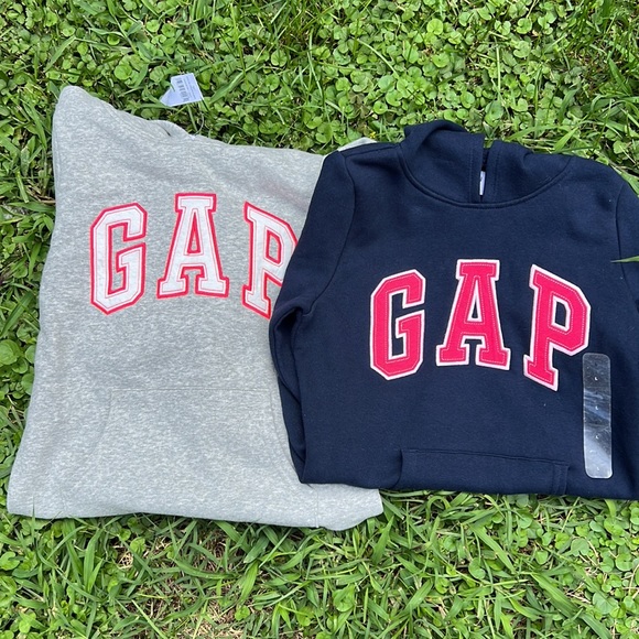 Gray Gap Hoodie NWT - Picture 2 of 3